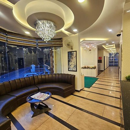 Hotel Kasauli View !! Balcony Rooms ! Terrace ! Restaurant ! Main Highway ! Garden !! Εξωτερικό φωτογραφία