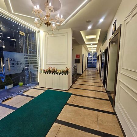 Hotel Kasauli View !! Balcony Rooms ! Terrace ! Restaurant ! Main Highway ! Garden !! Εξωτερικό φωτογραφία